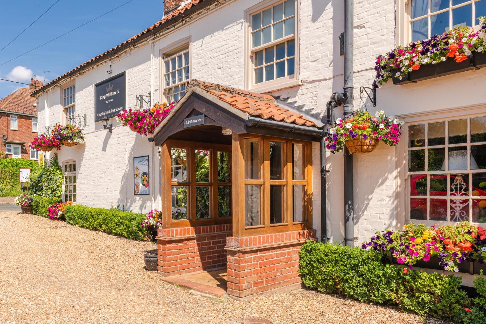 The King William IV Country Inn & Restaurant Sedgeford 外观 照片