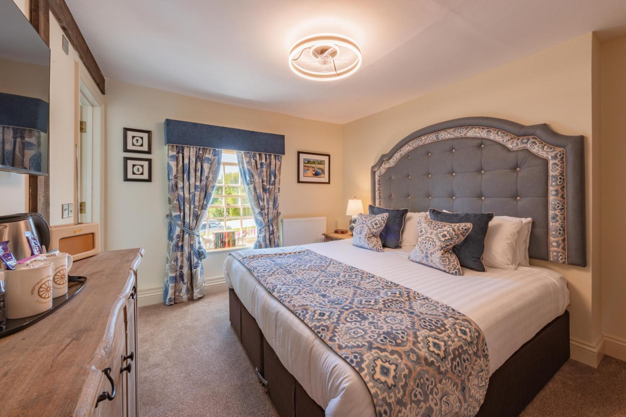 The King William IV Country Inn & Restaurant Sedgeford 外观 照片
